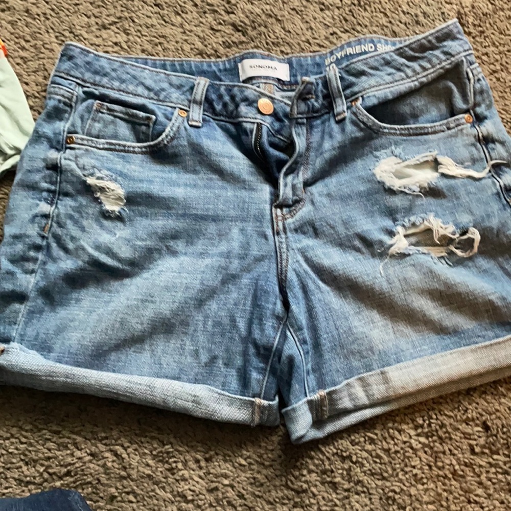 Sonoma distressed boyfriend shorts